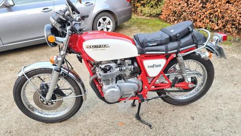 Honda CB550 1977 volledig uit mekaar geweest -zie foto's, Motoren, Motoren | Oldtimers, Naked bike, meer dan 35 kW, Ophalen of Verzenden