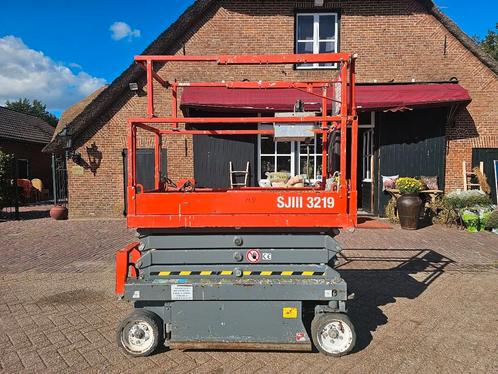 Skyjack 3219 schaarlift 2016 hoogwerker 8m, Articles professionnels, Machines & Construction | Ascenseurs, Échafaudages & Échelles