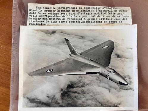Nr. 49 - Persfoto - avro vulcan bommenwerper, Verzamelen, Foto's en Prenten, Foto, Ophalen of Verzenden