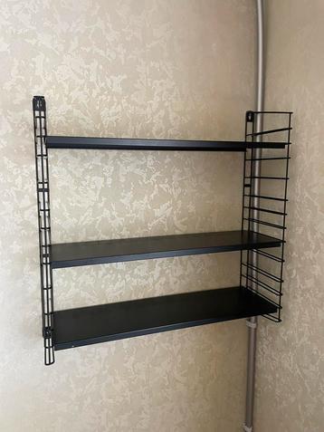 Tomado vintage volledig zwarte plank beschikbaar voor biedingen