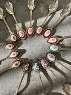 Set van 14 verzilverde Royal Albert theelepels., Ophalen