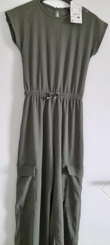 Groene NIEUWE jumpsuit maat 152  12 jaar beschikbaar voor biedingen