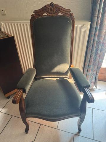 Fauteuil Voltaire inclinable fait a l’ancienne beschikbaar voor biedingen