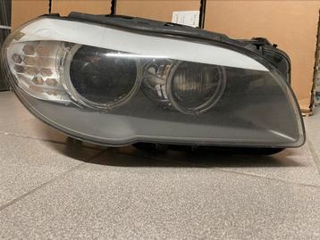 Right headlight Xenon RHD BMW F10 or F11 beschikbaar voor biedingen