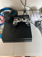 playstation 4 met controller en spelletjes, Games en Spelcomputers, Ophalen of Verzenden, Zo goed als nieuw