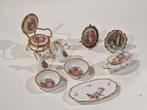 Set limoges castel france porselein , schaal ,  kan , borden, Antiek en Kunst, Ophalen of Verzenden