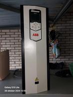 Frequentieregelaar ABB ACS880, Elektronische apparatuur, Ophalen of Verzenden, Nieuw