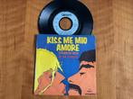 The Lovelets - Kiss Me Mio Amore., Ophalen of Verzenden, Gebruikt