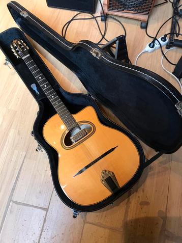 Gipsy gitaar serge gallato  jazz beschikbaar voor biedingen
