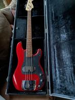 squier precision in case (ruil/koop?), Muziek en Instrumenten, Snaarinstrumenten | Gitaren | Bas, Ophalen of Verzenden, Gebruikt