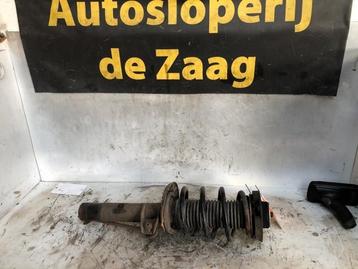 Schokdemperpoot links-voor van een Audi A3 beschikbaar voor biedingen