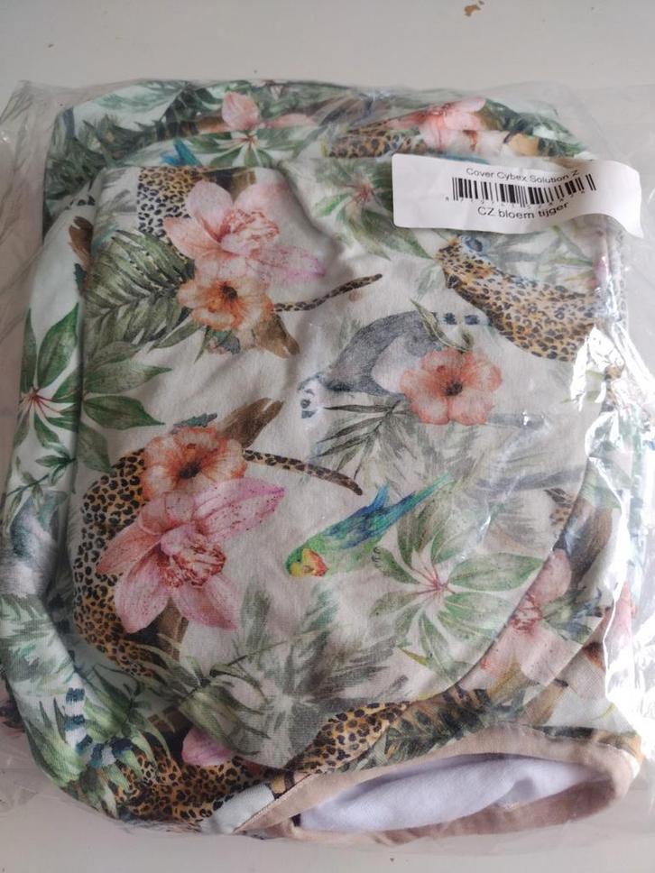 Nieuw: hoes Cybex Solution Z met tijger/bloem print, Kinderen en Baby's, Autostoeltjes, Zo goed als nieuw, Ophalen of Verzenden