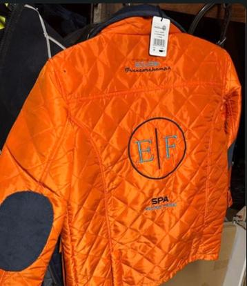 Oranje SPA-jack van Francorchamps beschikbaar voor biedingen