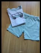 Tweedelige pyjamaatje korte broek en Korte mouw. 86/92., Kinderen en Baby's, Kinderkleding | Maat 92, Nacht- of Onderkleding, Ophalen of Verzenden