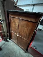 Diverse kasten te koop, Ophalen