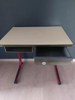 Ijzeren bureautje met bureaustoel, Huis en Inrichting, Ophalen, Zo goed als nieuw