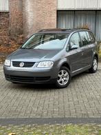 Volkswagen Touran 1.6 Benzine 1e eigenaar, Auto's, Monovolume, Bedrijf, Handgeschakeld, 5 deurs