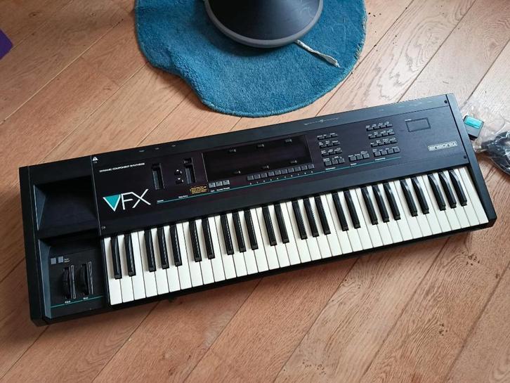 Synthétiseur Ensoniq VFX - aftertouch polyphonique !, Musique & Instruments, Synthétiseurs, Utilisé, 61 touches, Autres marques