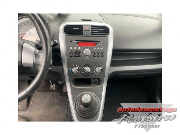 Kachel Bedieningspaneel van een Opel Agila, Auto-onderdelen, Dashboard en Schakelaars, Opel, Gebruikt, 3 maanden garantie, Ophalen of Verzenden