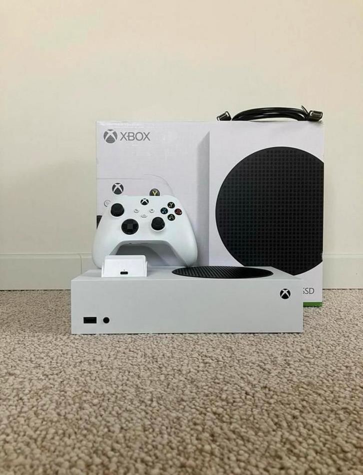 Xbox series s, Games en Spelcomputers, Spelcomputers | Xbox Series X en S, Zo goed als nieuw, Xbox Series S, Ophalen