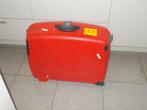 Belle grande valise rouge en bon état, Comme neuf, Plastique dur, Enlèvement ou Envoi