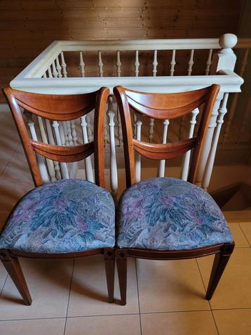 Stoelen beschikbaar voor biedingen