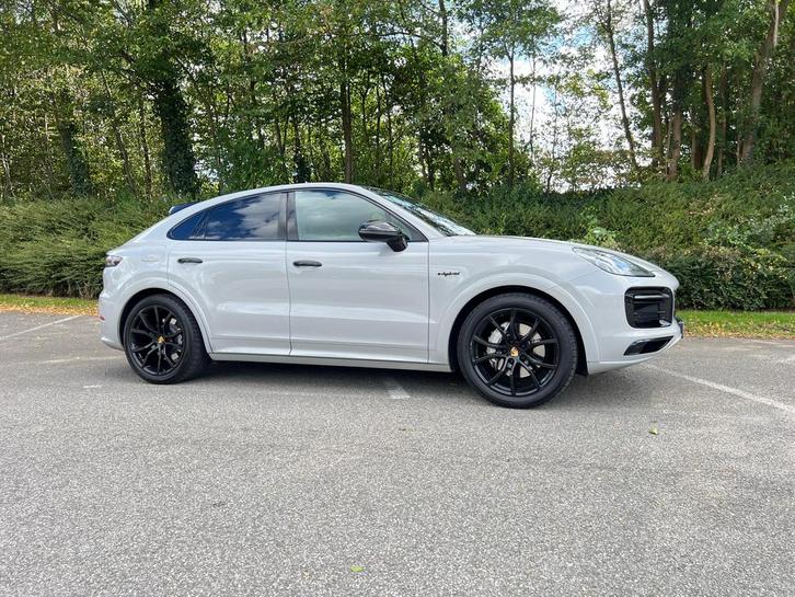 Prachtige Porsche Cayenne te koop !!!, Auto's, Porsche, Particulier, Cayenne, Hybride Elektrisch/Benzine, Euro 6, SUV of Terreinwagen