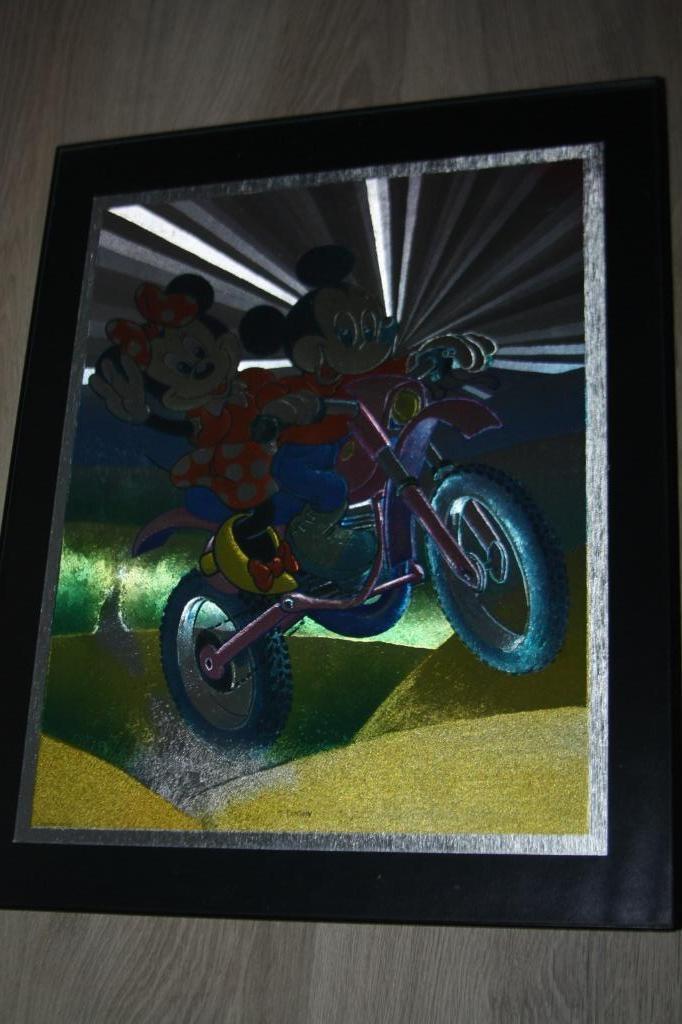 Mickey en Minnie mouse , metalic print , originele kader, Verzamelen, Disney, Zo goed als nieuw, Plaatje of Poster, Mickey Mouse