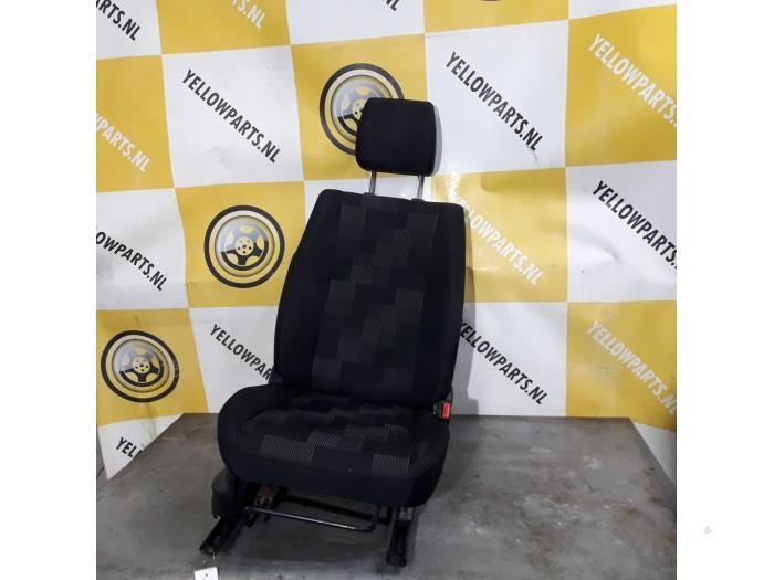 Stoel rechts van een Suzuki Grand Vitara, Auto-onderdelen, Interieur en Bekleding, Suzuki, Gebruikt, 3 maanden garantie, Ophalen of Verzenden