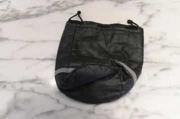 Hasselblad tasje medium ongeveer 18cm X 11,5cm beschikbaar voor biedingen
