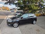 Skoda Fabia 1.0i 75pk cruise control Parkeersensoren carplay, Auto's, Voorwielaandrijving, Stof, Zwart, 5 deurs