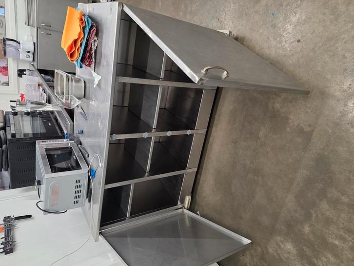 Inox werktafels, Hobby en Vrije tijd, Taarten en Cupcakes maken, Gebruikt, Ophalen