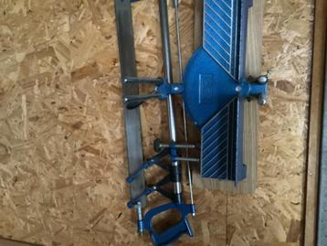 Verstekzaag beschikbaar voor biedingen