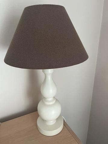 Decoratie dressoir staanlamp