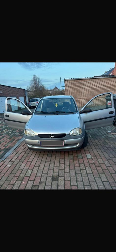 Opel corsa automaat, Auto's, Opel, Particulier, Corsa, Benzine, Stadsauto, 3 deurs, Automaat, Zilver of Grijs, Zwart, Stof, Voorwielaandrijving