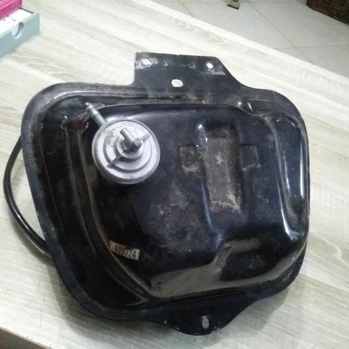 Complete scooter brandstoftank voor??, Fietsen en Brommers, Brommeronderdelen | Scooters, Gebruikt, Tank, Ophalen of Verzenden