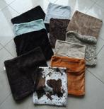 Elf kussenhoesjes van imitatiebont (in diverse kleuren)., Huis en Inrichting, Ophalen of Verzenden, Zo goed als nieuw, Overige kleuren