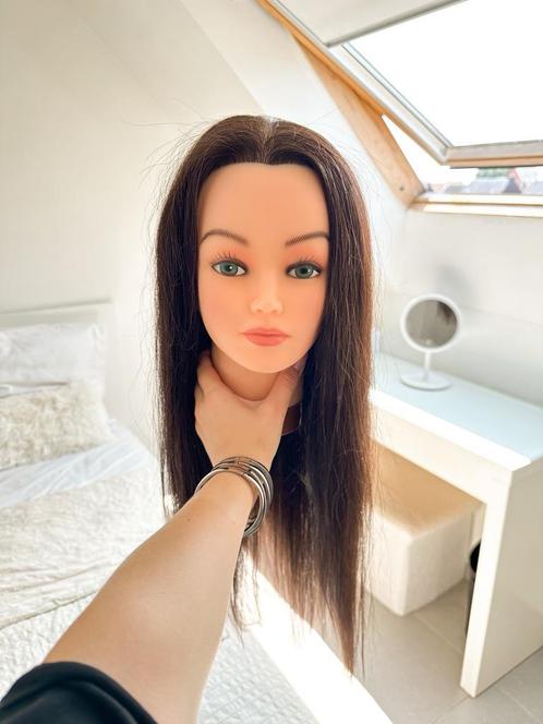 Sibel Jenny / pop/ kappershoofd/ 100 % echt haar, Verzamelen, Poppen, Pop, Ophalen of Verzenden