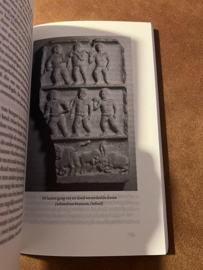 Gladiatoren, volksvermaak in het colosseum - Fik Meijer, Ophalen of Verzenden, Gelezen, Maatschappij en Samenleving, Fik Meijer