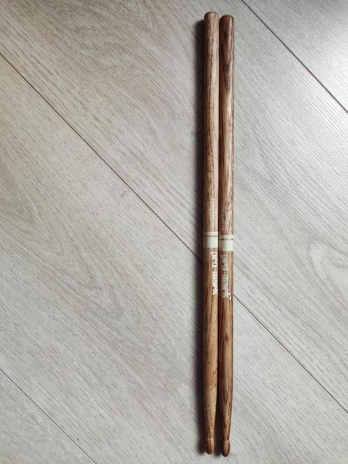 Ongebruikte ProMark Classic 7A drumstokken - houten tip, Muziek en Instrumenten, Drumstellen en Slagwerk, Nieuw, Ophalen of Verzenden