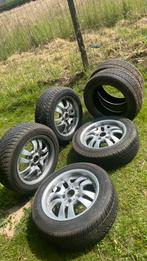 6 winterbanden met 4 als nieuw alminium velgen. BMW 318 TDS, Auto-onderdelen, Ophalen, Gebruikt, 16 inch, Banden en Velgen