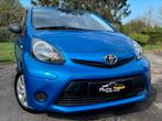 Toyota // Aygo // 1.0i // 5 portes // 100.000km // A voir //, Euro 5, 50 kW, Zwart, Blauw