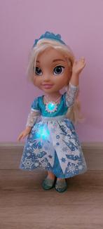 Zingende Elsa pop, Kinderen en Baby's, Speelgoed | Poppen, Zo goed als nieuw, Ophalen, Babypop
