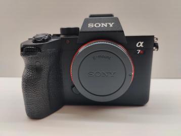 Sony A7R4 incl protecteur d'écran, batterie, 25000 clics