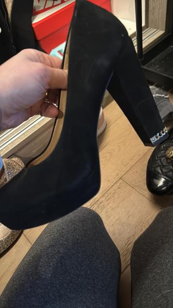 Michael Kors pumps beschikbaar voor biedingen