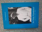 T. Rombouts - De witte wandelaar, Boeken, Ophalen of Verzenden, Gelezen, T. Rombouts