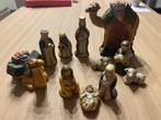 Set van 11 kerstfiguren (aardewerk), Ophalen of Verzenden, Gebruikt