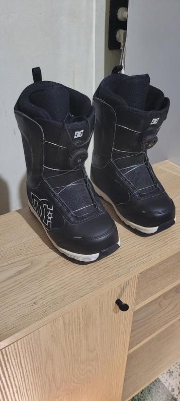 Snowboardschoen beschikbaar voor biedingen