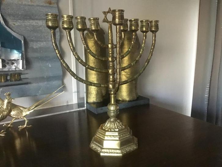 Zware Joodse kandelaar/negenarmige met vaste dienaar, Antiek en Kunst, Antiek | Religieuze voorwerpen, Ophalen