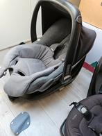 Maxicosy pebble + 2wayfix, Kinderen en Baby's, Autostoeltjes, Ophalen, Zo goed als nieuw